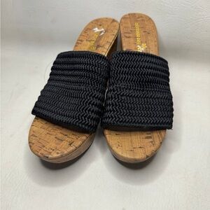 Montego Bay comfortable fit Slip on Black Woven Slide wedge Sandals NWT 7